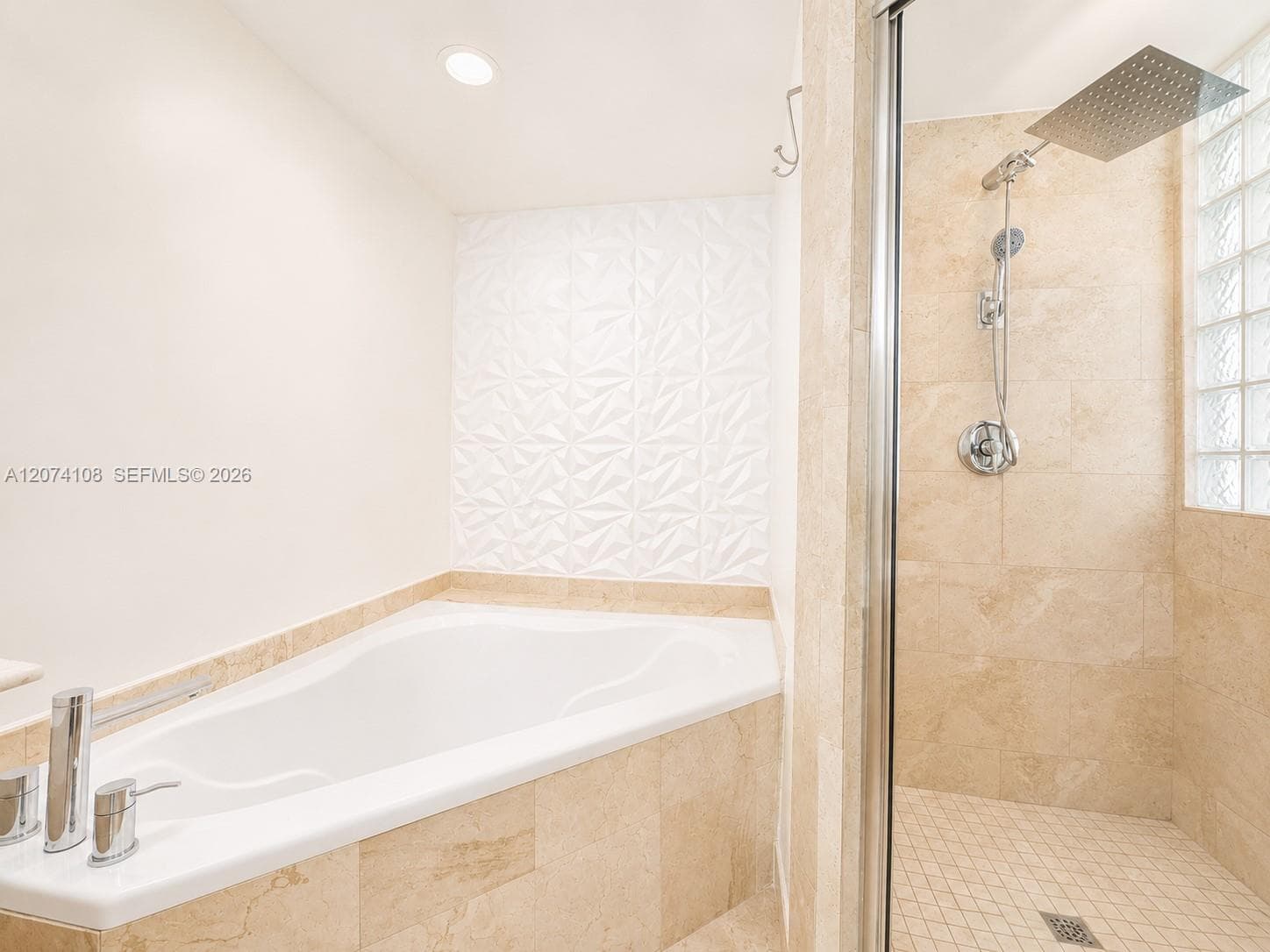 EASTSIDE AT AVENTURA COND · #709 in Aventura - Photo 19