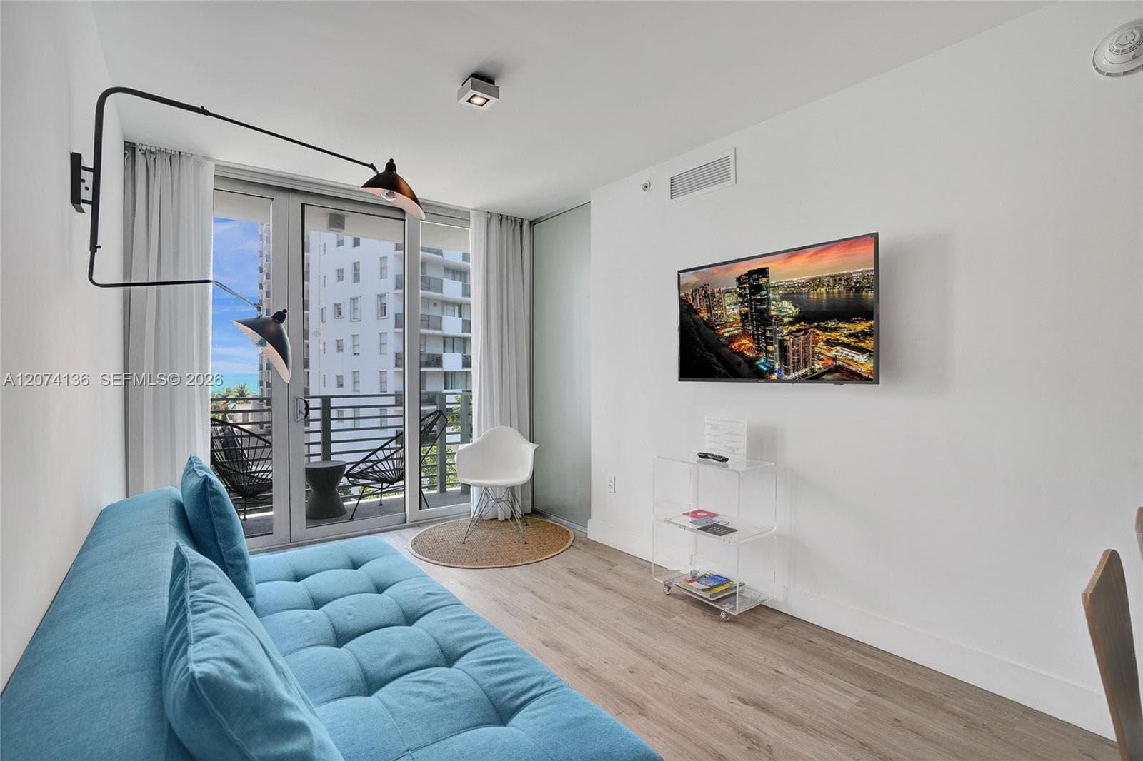 6080 Collins Condo · #520 in Miami Beach - Photo 1