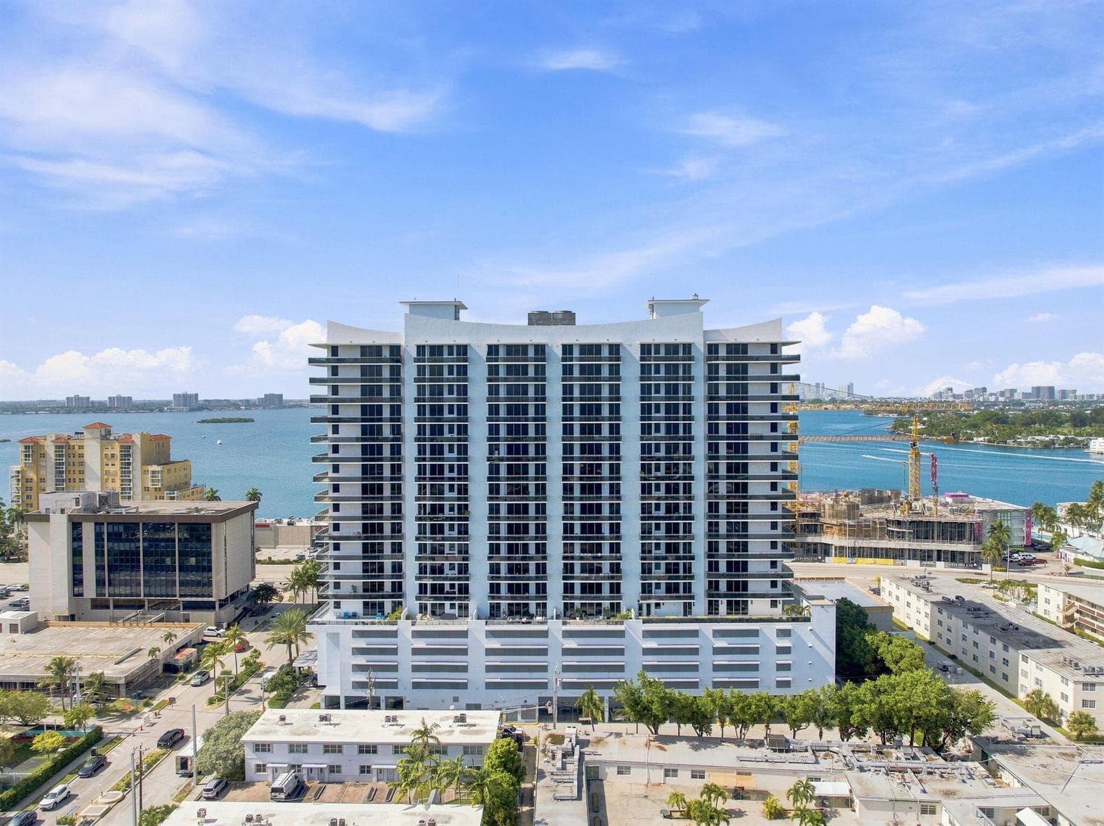 3-web-or-mls-7901-hispanola-ave-unit-100