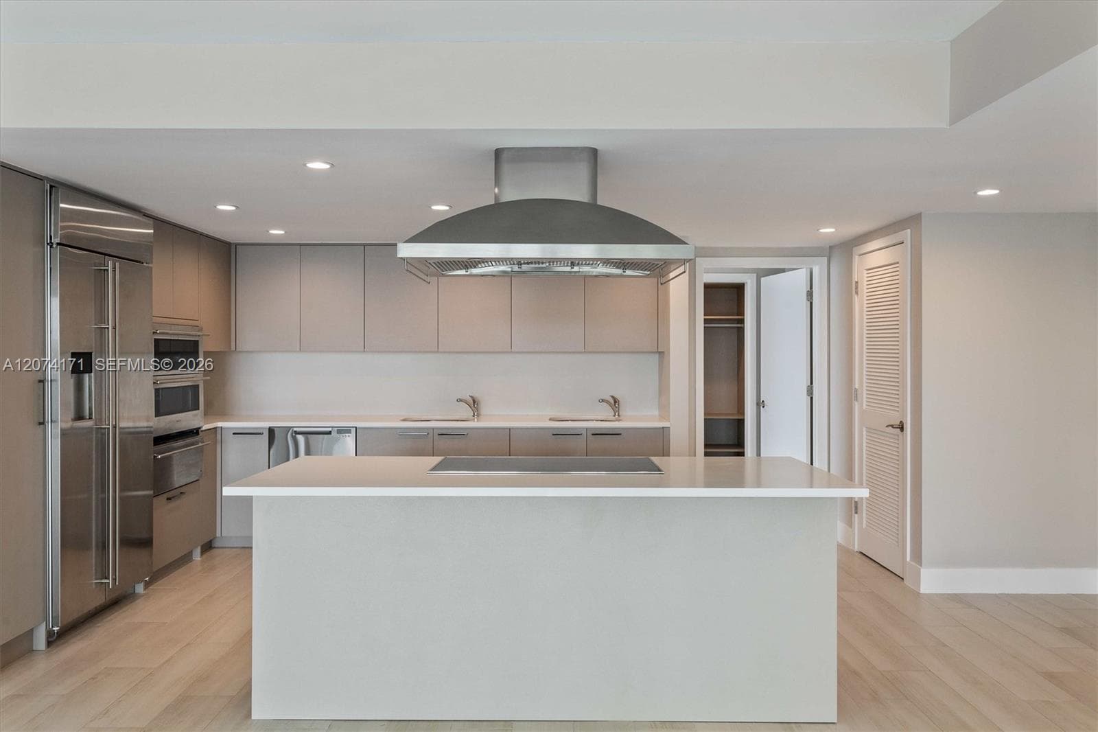 One Bay Harbor · #PH702 in Bay Harbor Islands - Photo 4