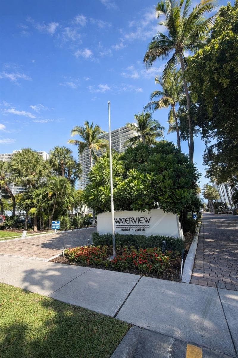 WATERVIEW CONDO · #1037 in Aventura - Photo 1