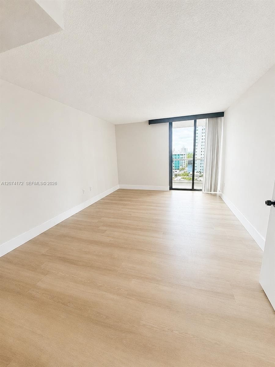 WATERVIEW CONDO · #1037 in Aventura - Photo 8
