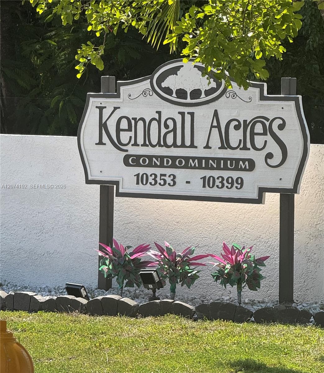 Kendall Acres Bldg V · #V1 in Miami - Photo 1