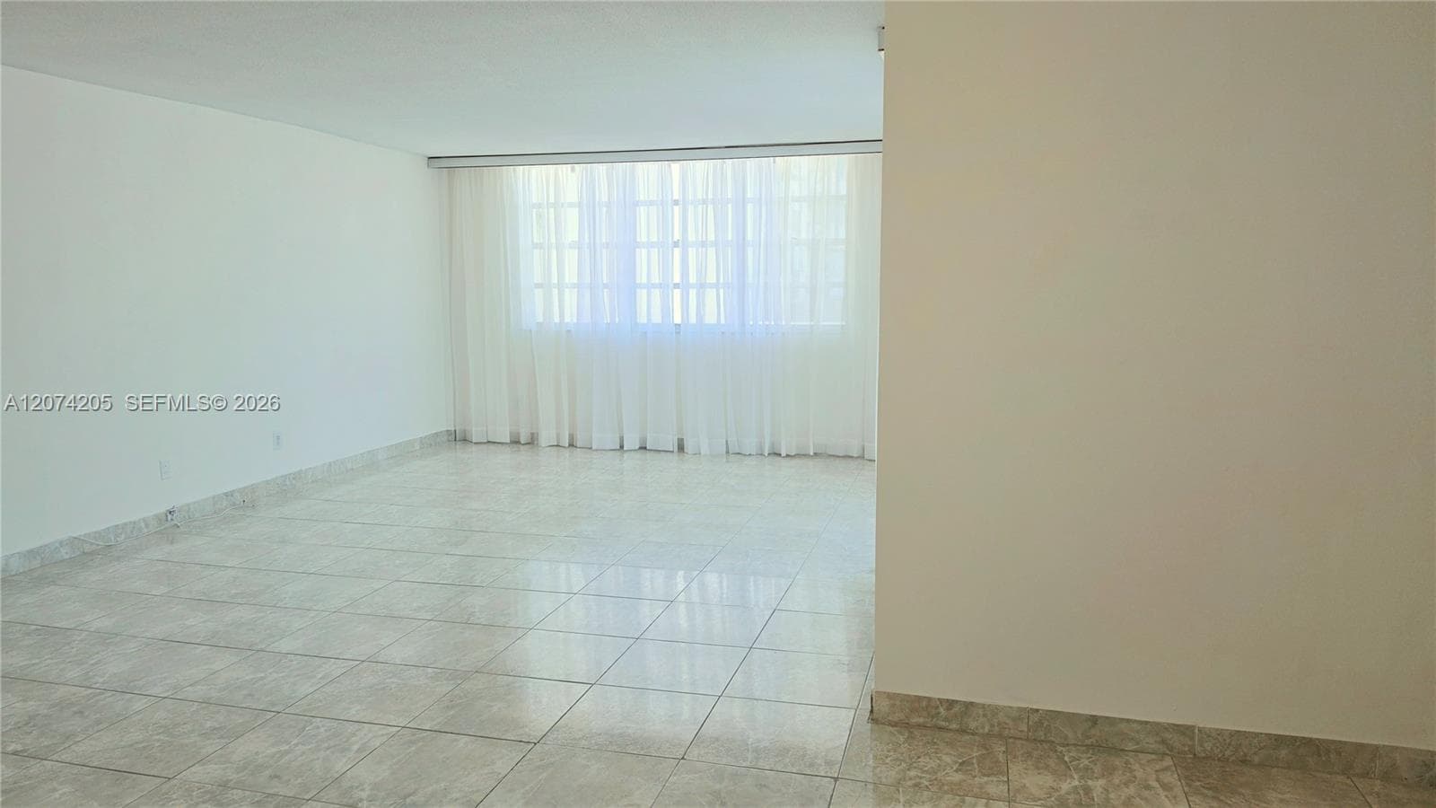 PLAZA TOWERS SOUTH · #202 in Hallandale Beach - Photo 9
