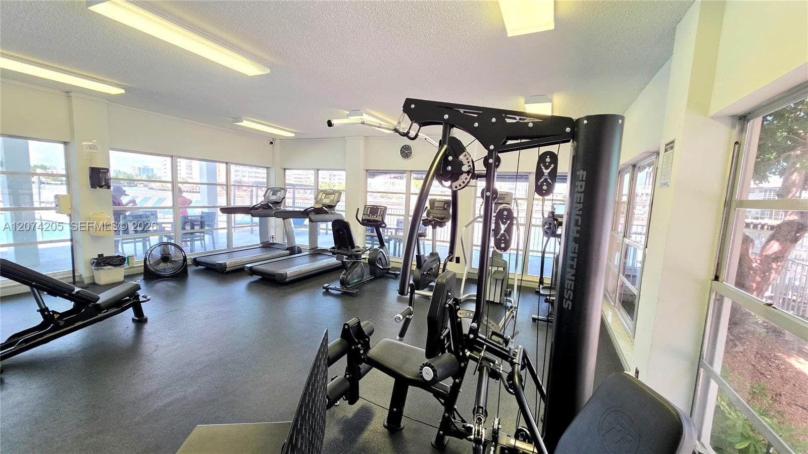 PLAZA TOWERS SOUTH · #202 in Hallandale Beach - Photo 37