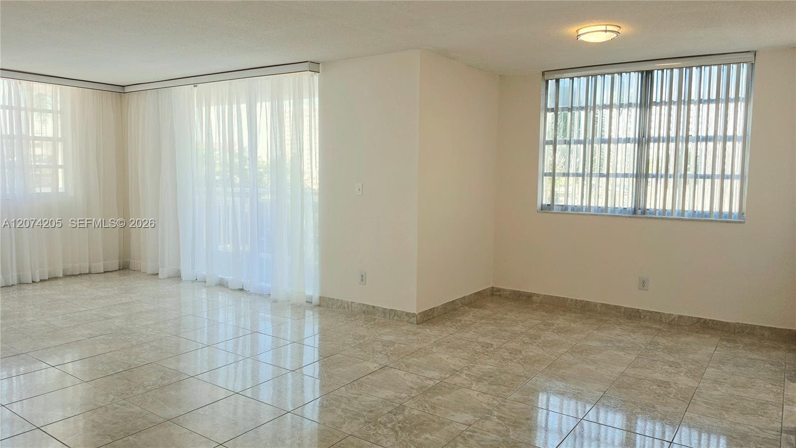 PLAZA TOWERS SOUTH · #202 in Hallandale Beach - Photo 11