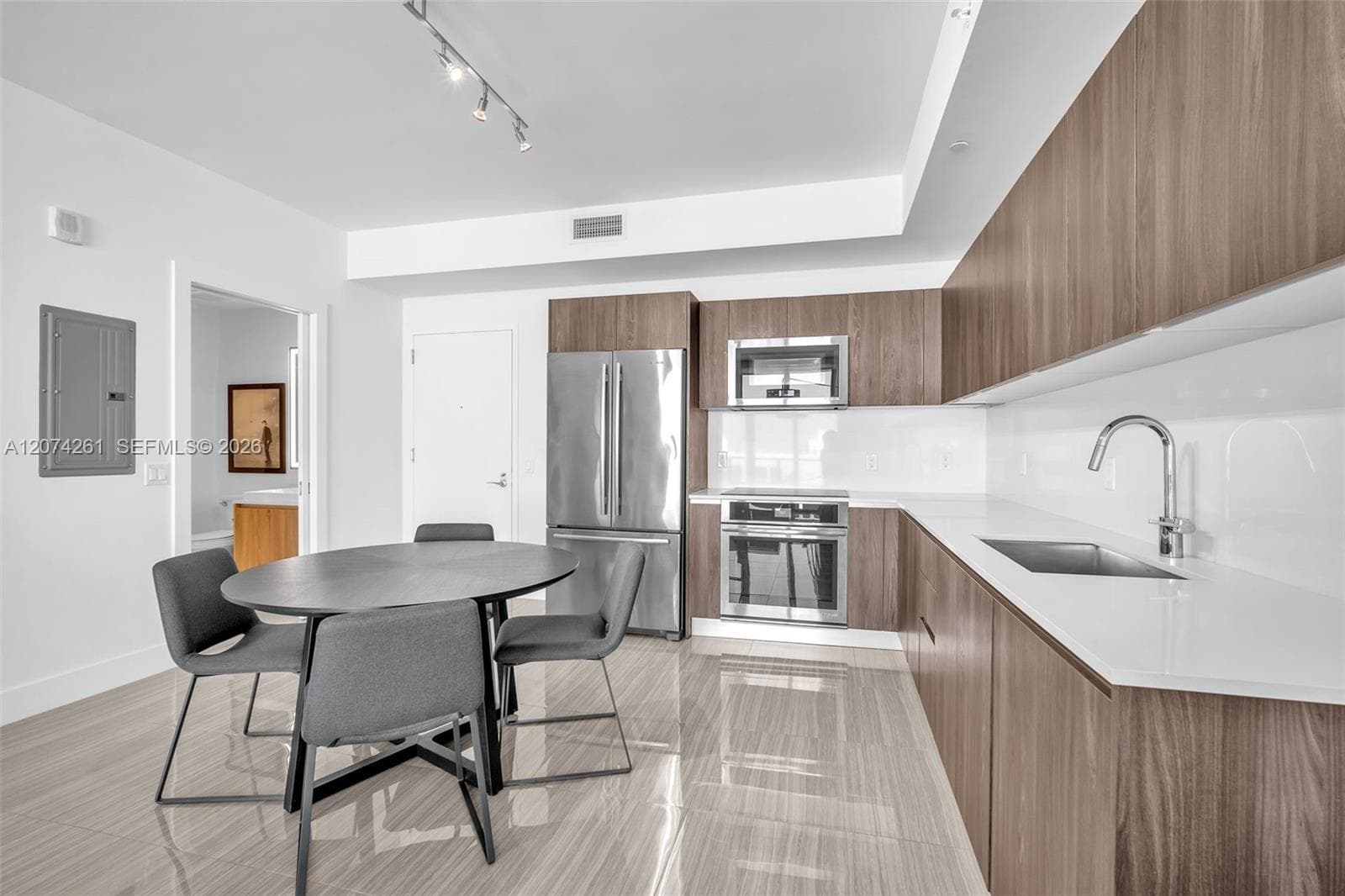 AVENTURA PARKSQUARE · #1102 in Aventura - Photo 3