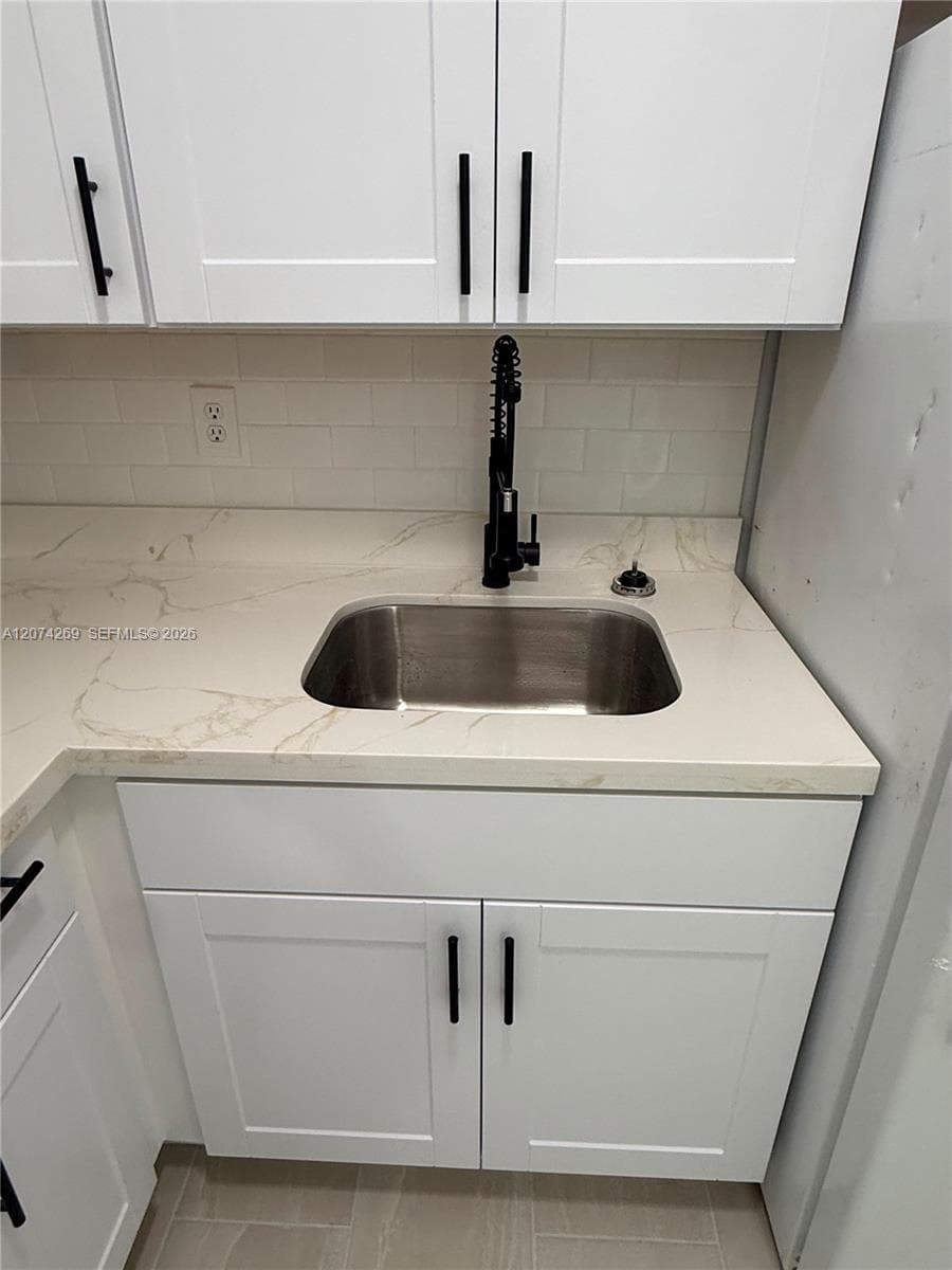 PALMVIEW CONDOMINIUM APAR · #12 in Hollywood - Photo 3