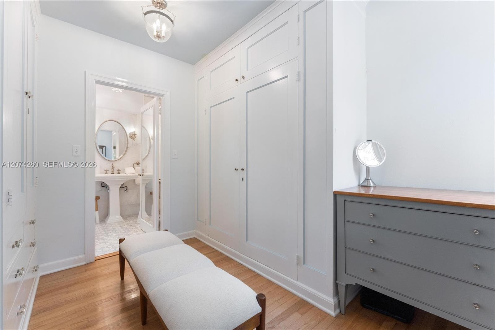 Dressing room / Closet