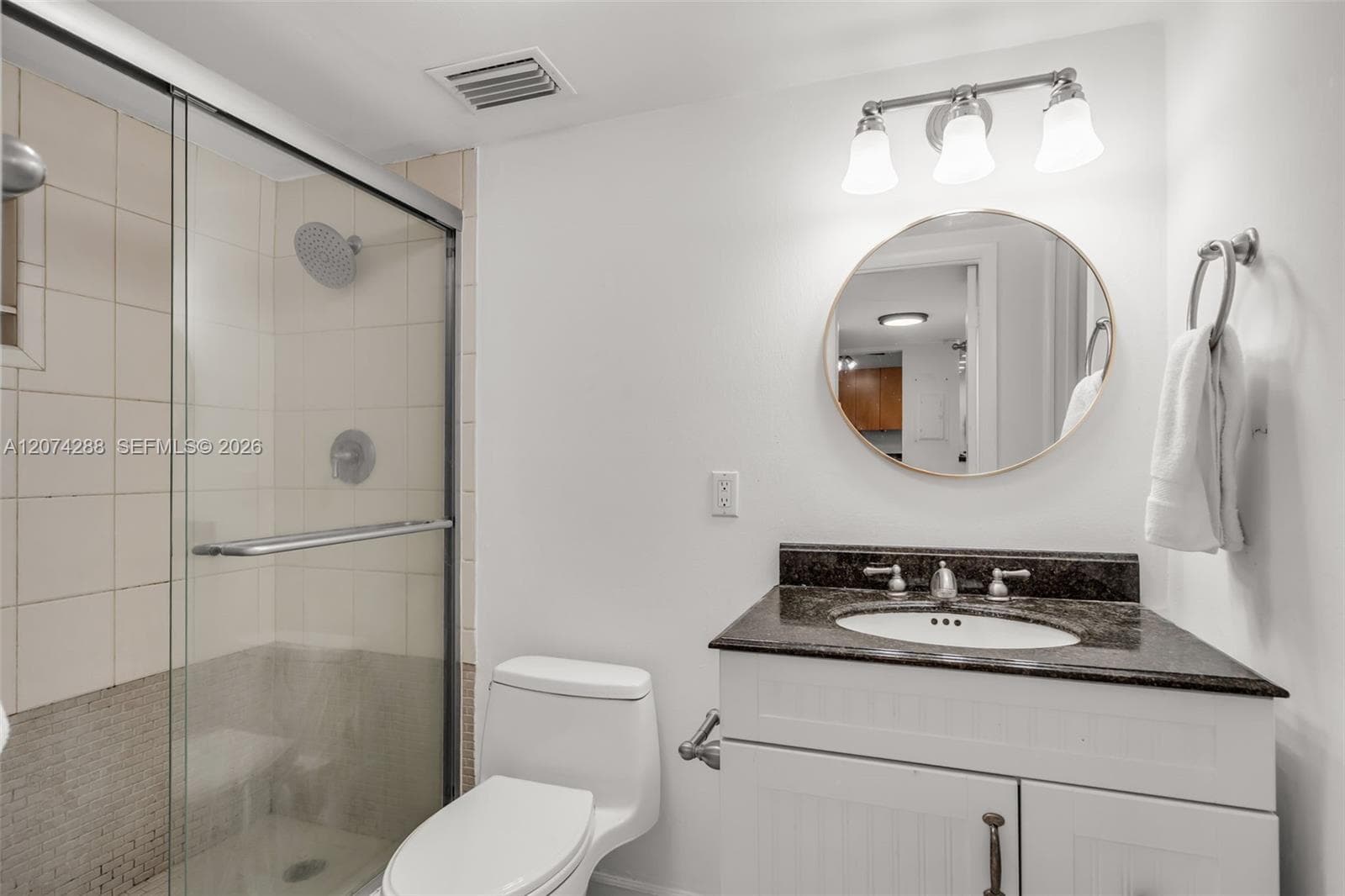 ROYAL ATLANTIC · #512 in Miami Beach - Photo 44
