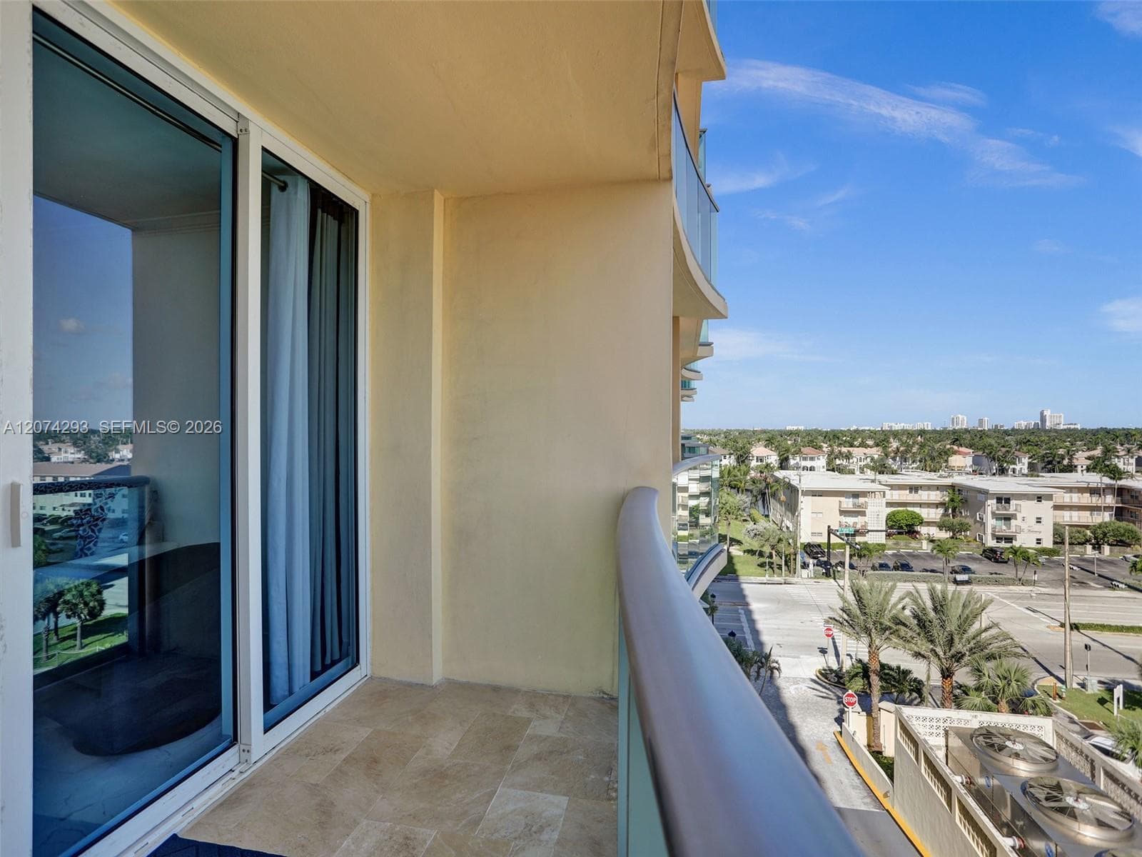 WAVE CONDO · #639 (available Sep 21) in Hollywood - Photo 12