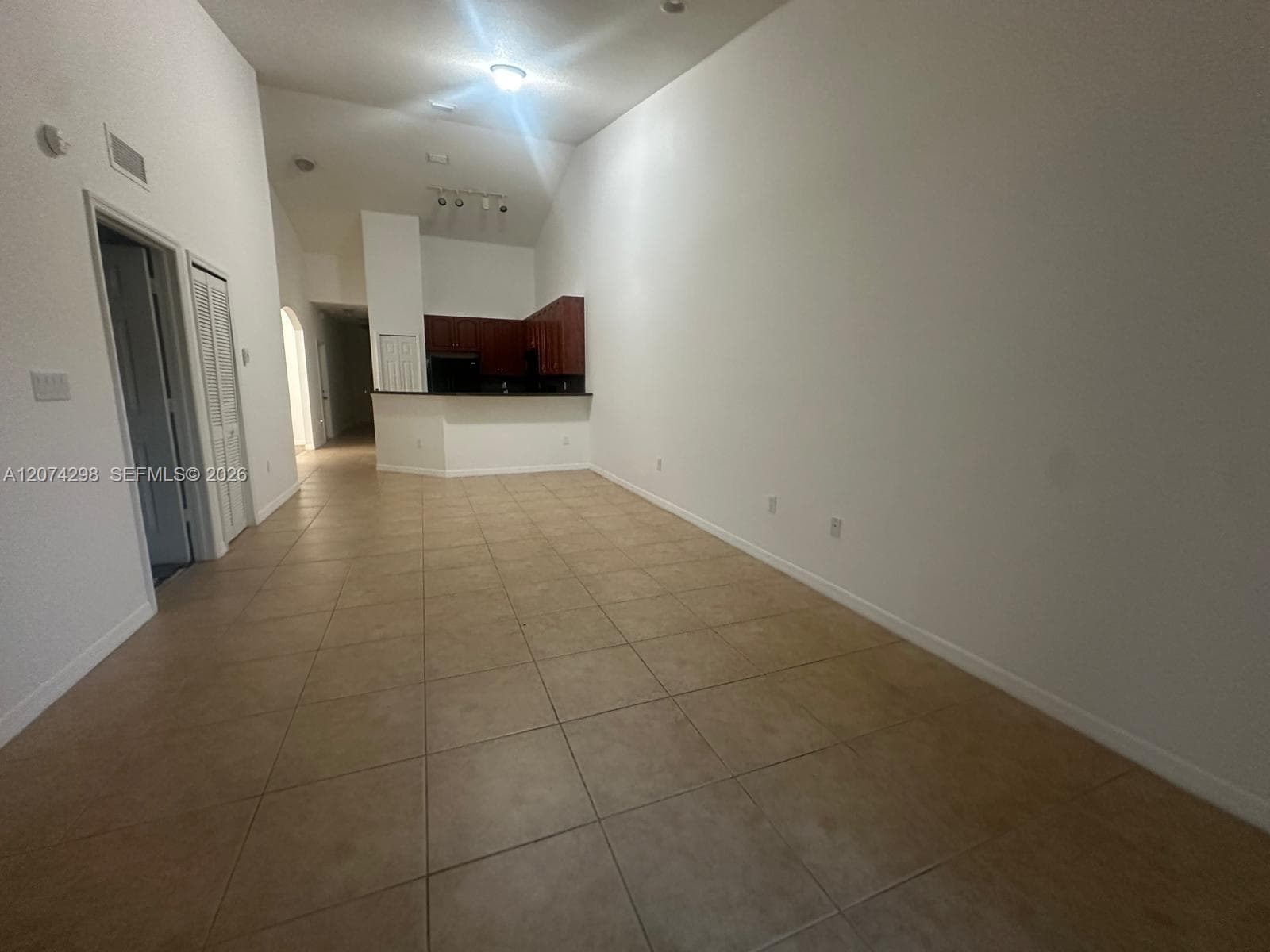 3372 NE 11th Dr #3372 photo 6