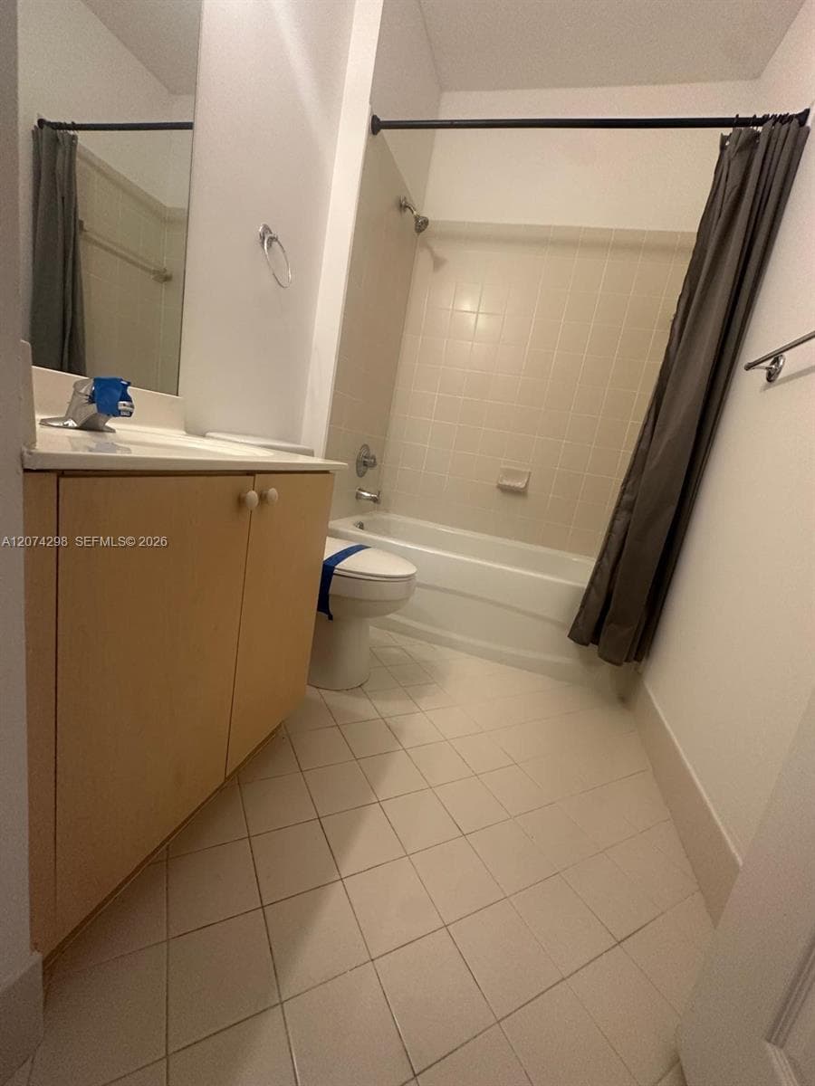 3372 NE 11th Dr #3372 photo 17