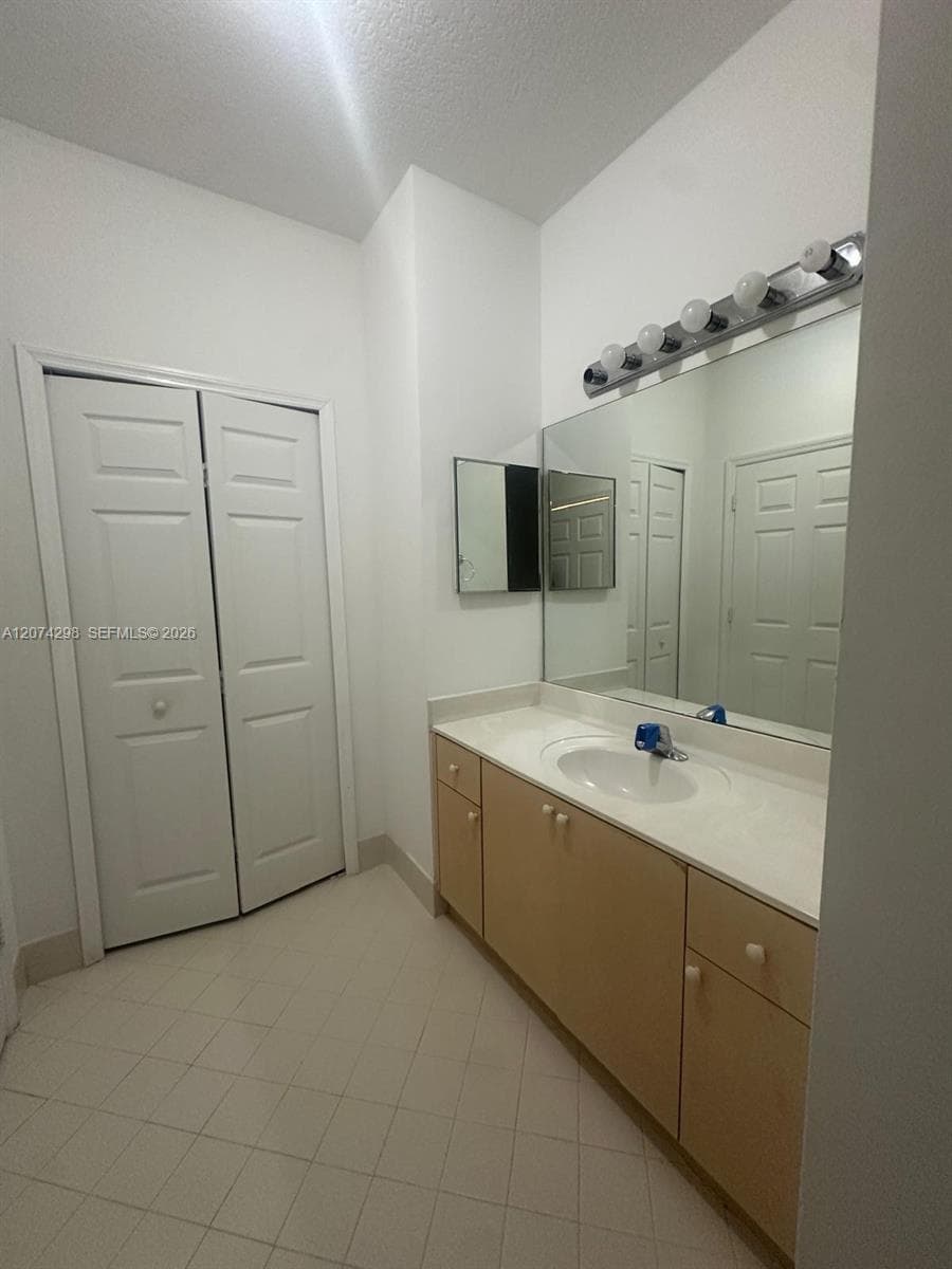3372 NE 11th Dr #3372 photo 12