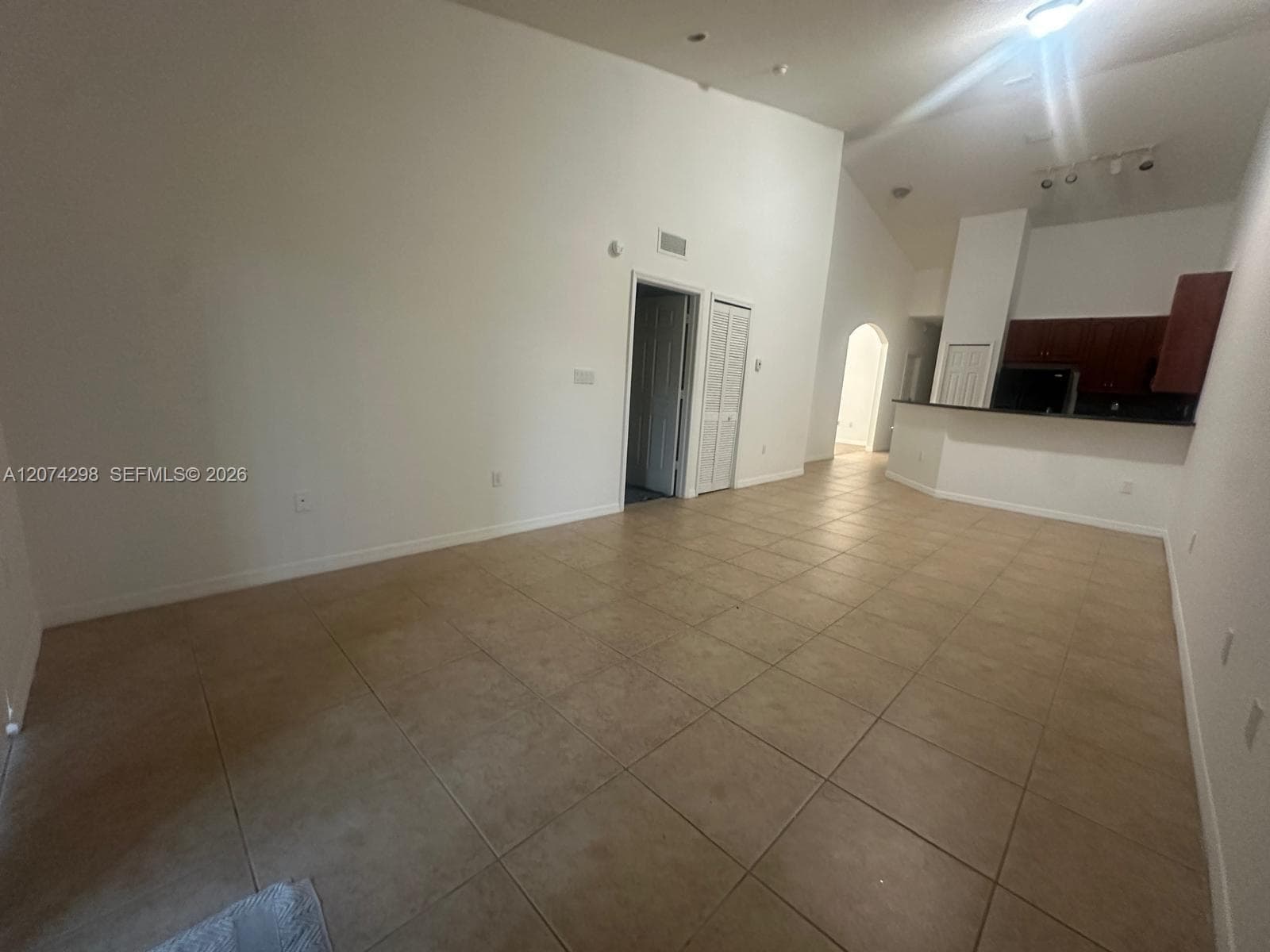 3372 NE 11th Dr #3372 photo 7