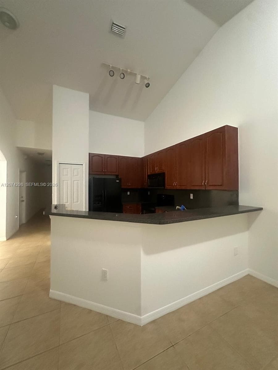 3372 NE 11th Dr #3372 photo 5