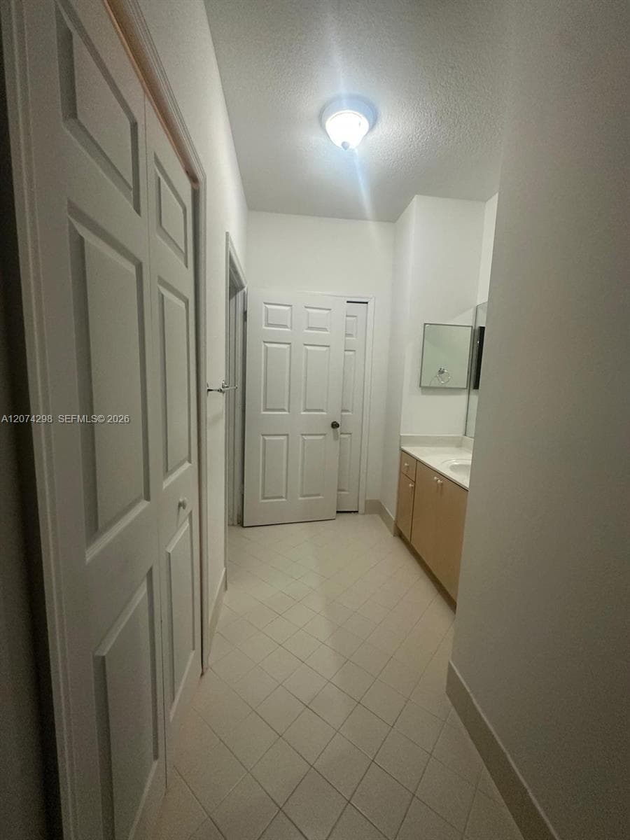 3372 NE 11th Dr #3372 photo 18