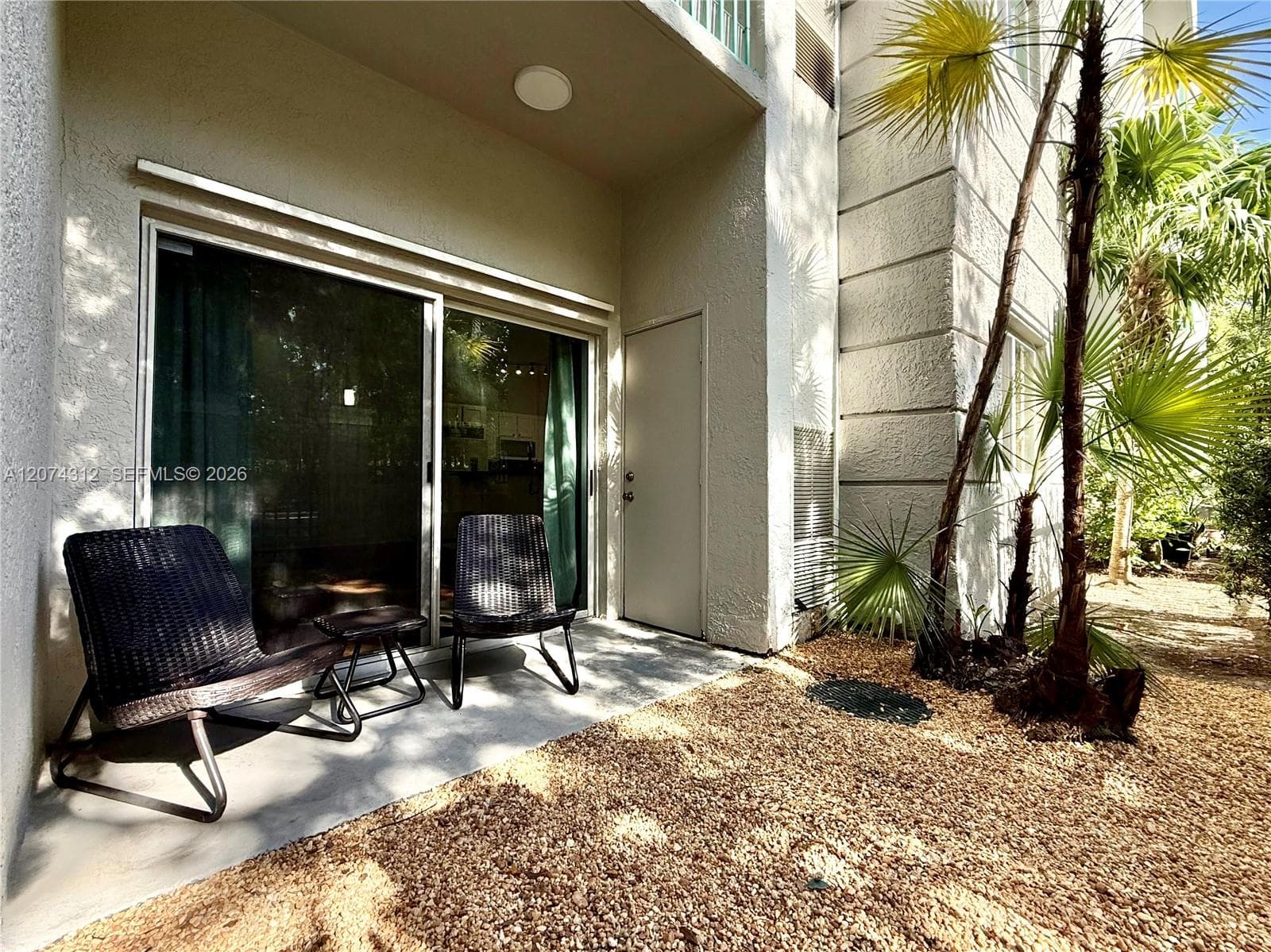 VALENCIA CONDO · #137 in South Miami - Photo 3