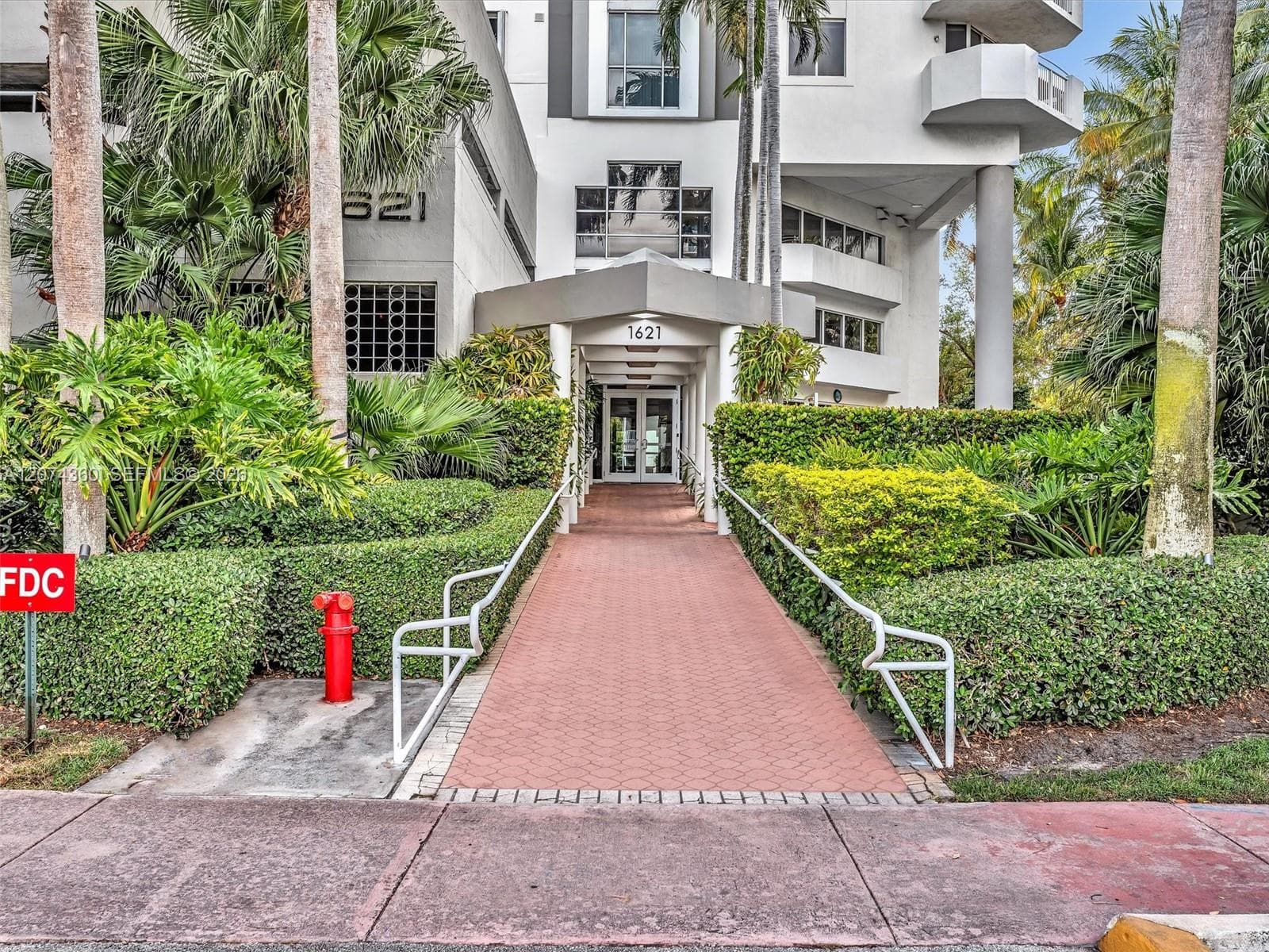 BAYVIEW PLAZA · #408 in Miami Beach - Photo 42
