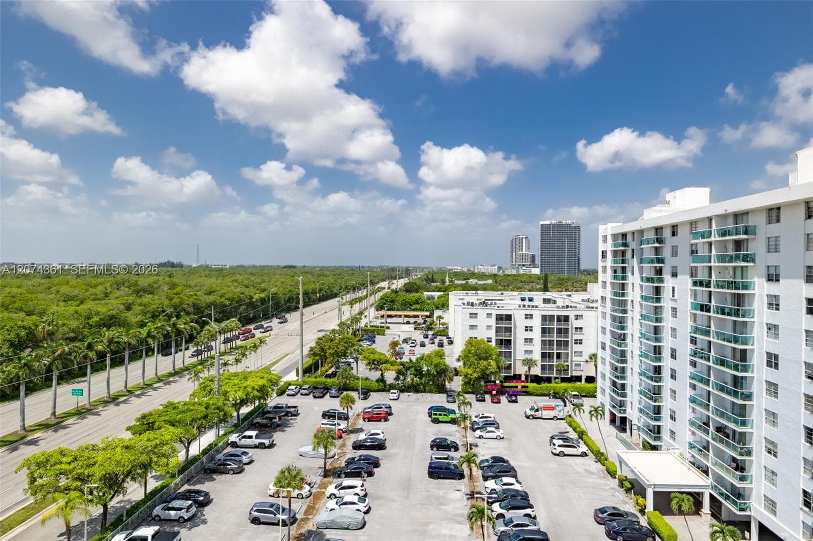 ISLAND SHORES CONDO · #1003 in North Miami Beach - Photo 17