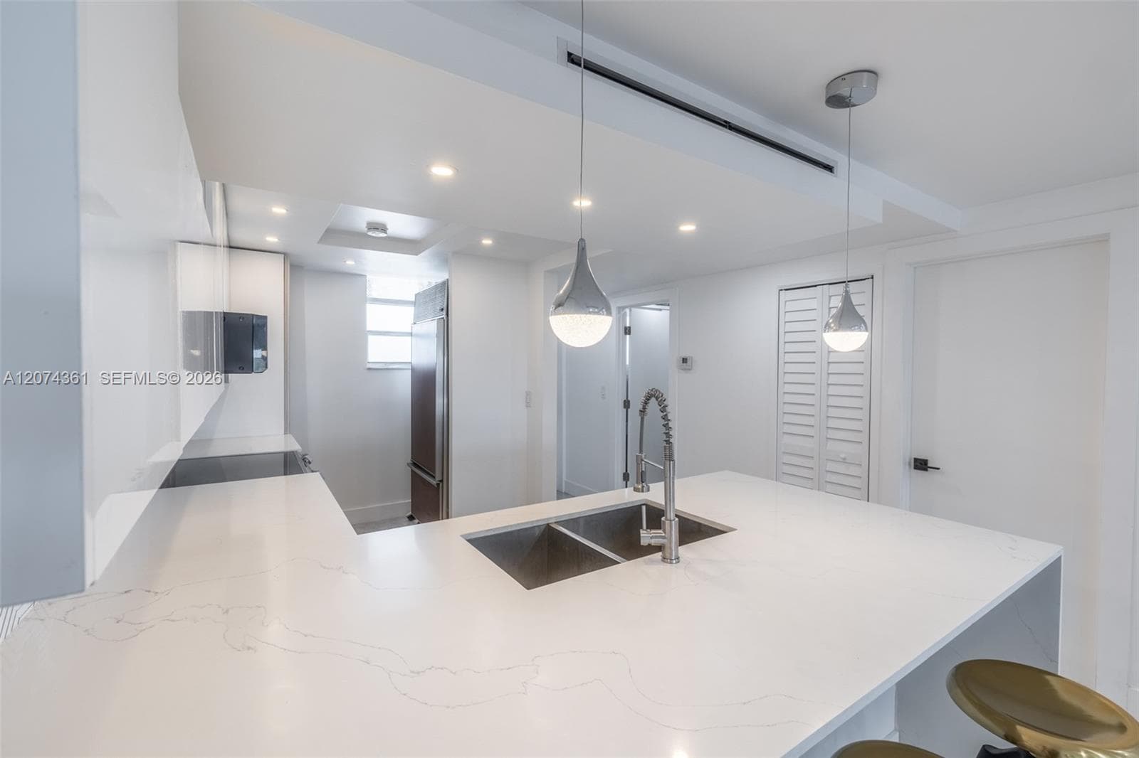 ISLAND SHORES CONDO · #1003 in North Miami Beach - Photo 32