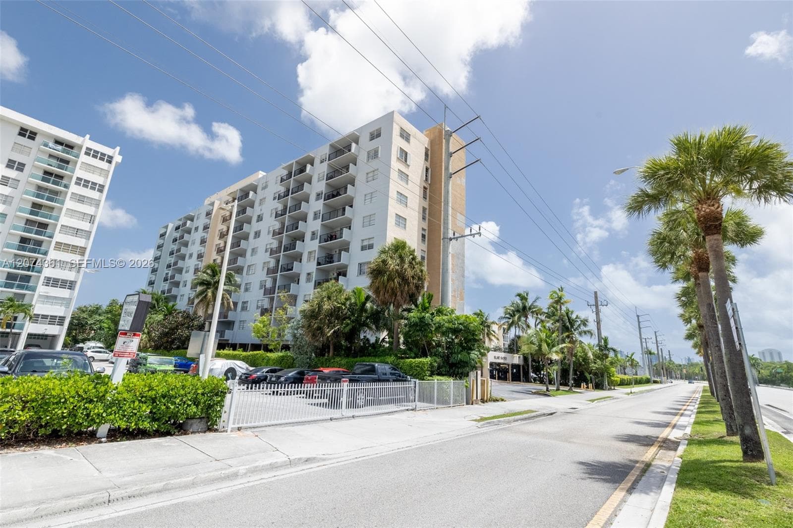 ISLAND SHORES CONDO · #1003 in North Miami Beach - Photo 30