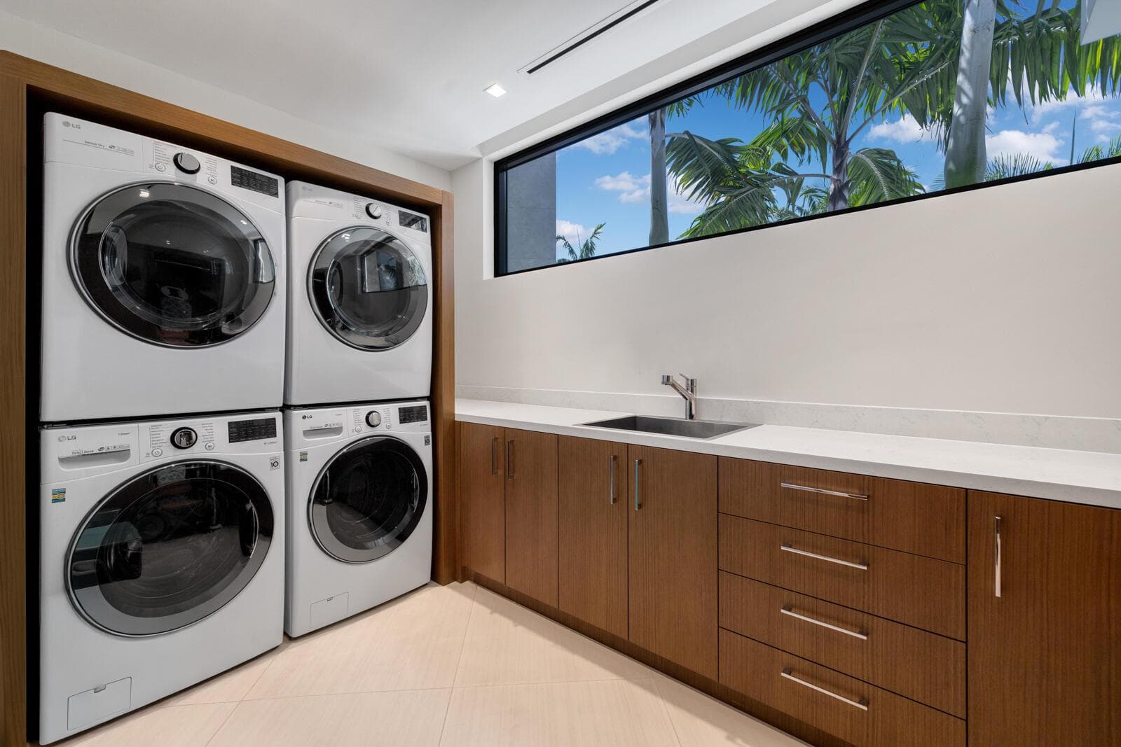 2nd Floor Laundry Room