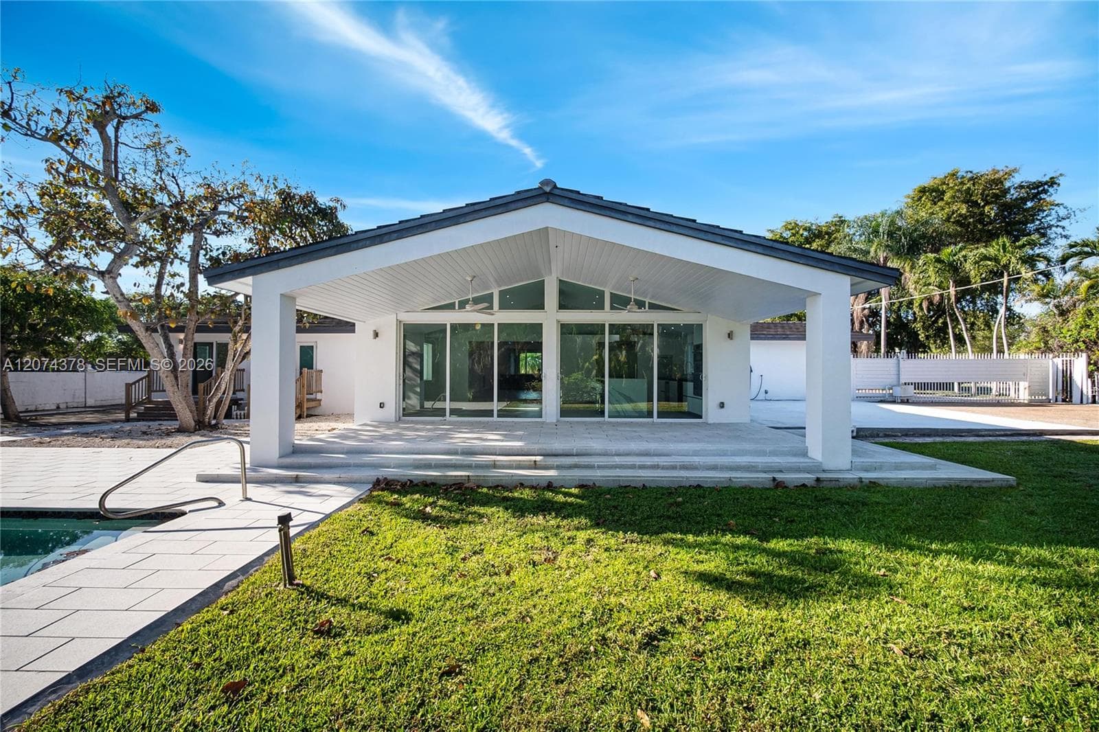 5801 SW 44th Ter #- photo 32