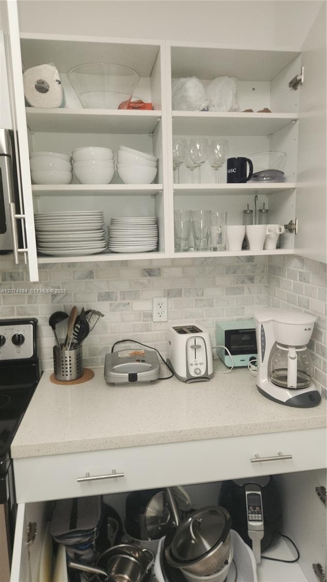 ARLEN HOUSE WEST CONDO · #1725 in Sunny Isles Beach - Photo 25