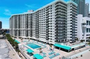 SEA AIR TOWERS CONDO · #1605 in Hollywood - Photo 20