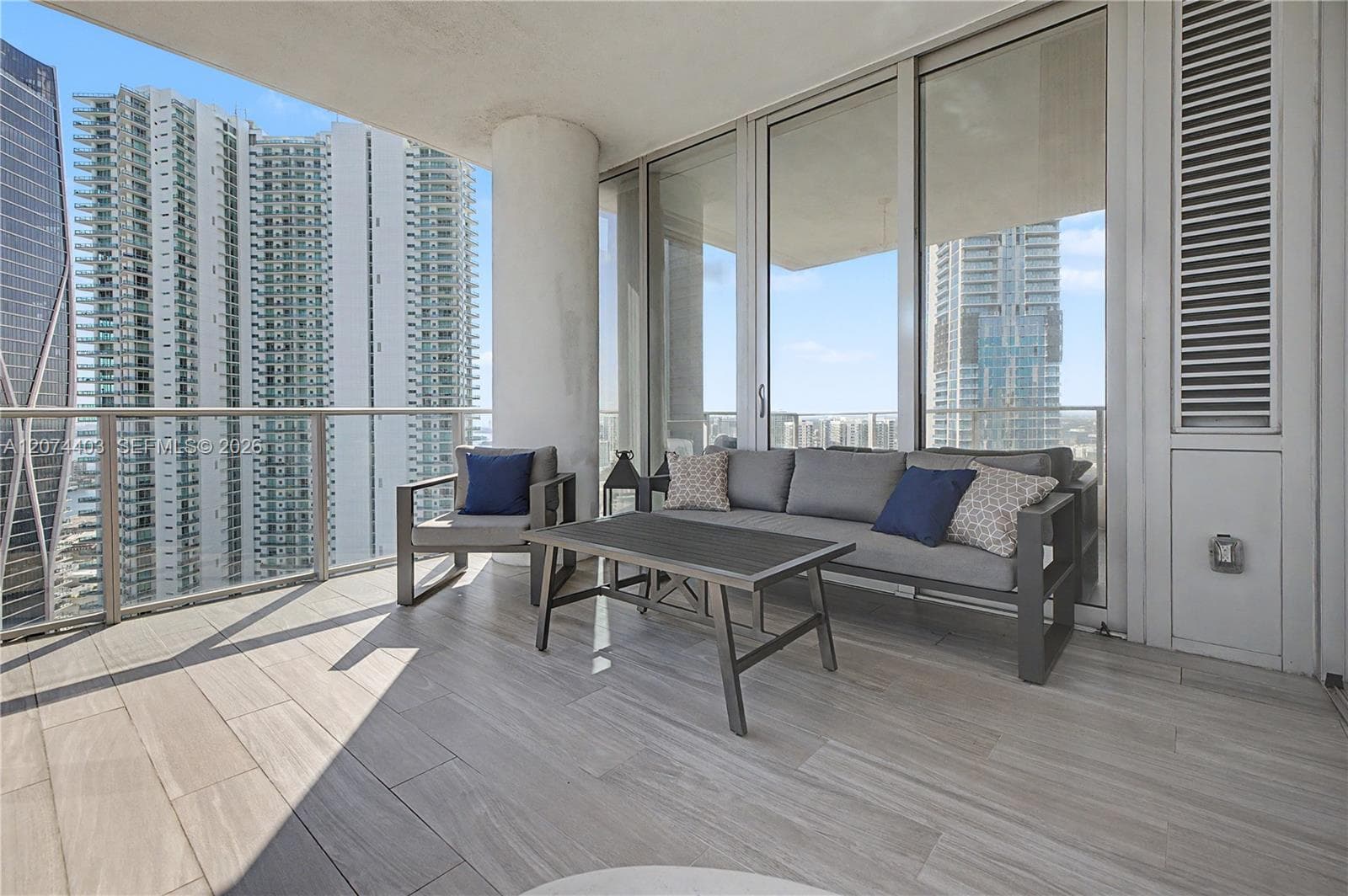 Paramount Miami Worldcenter · #3301 in Miami - Photo 6