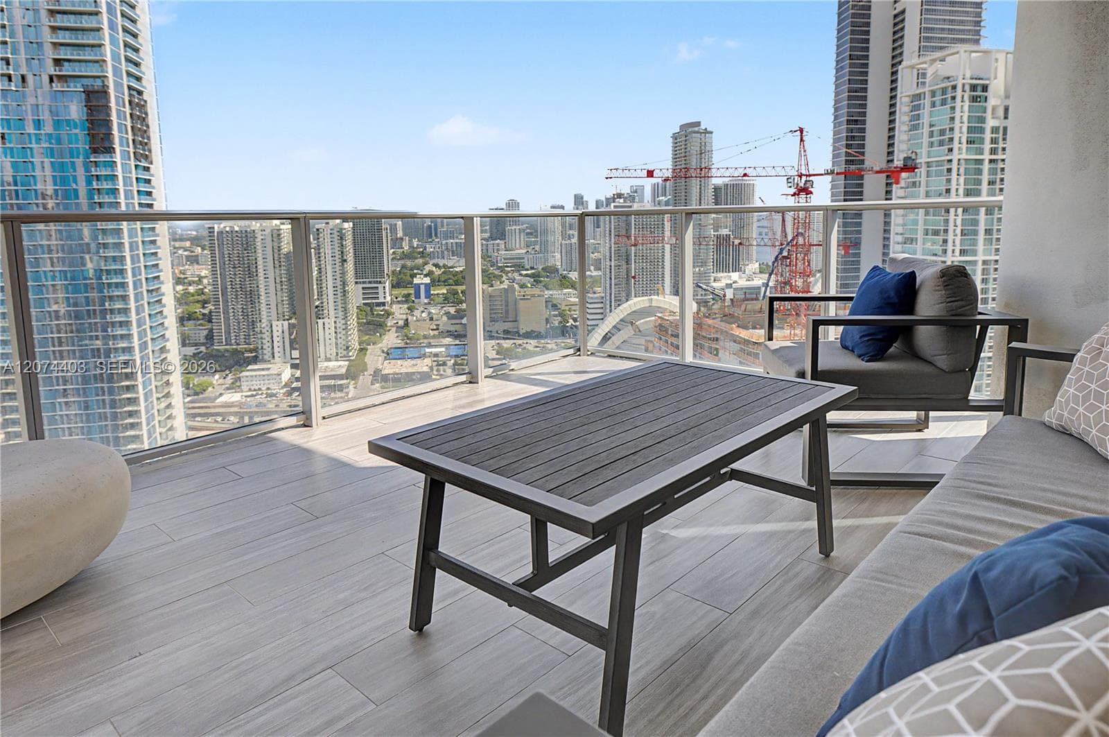 Paramount Miami Worldcenter · #3301 in Miami - Photo 8