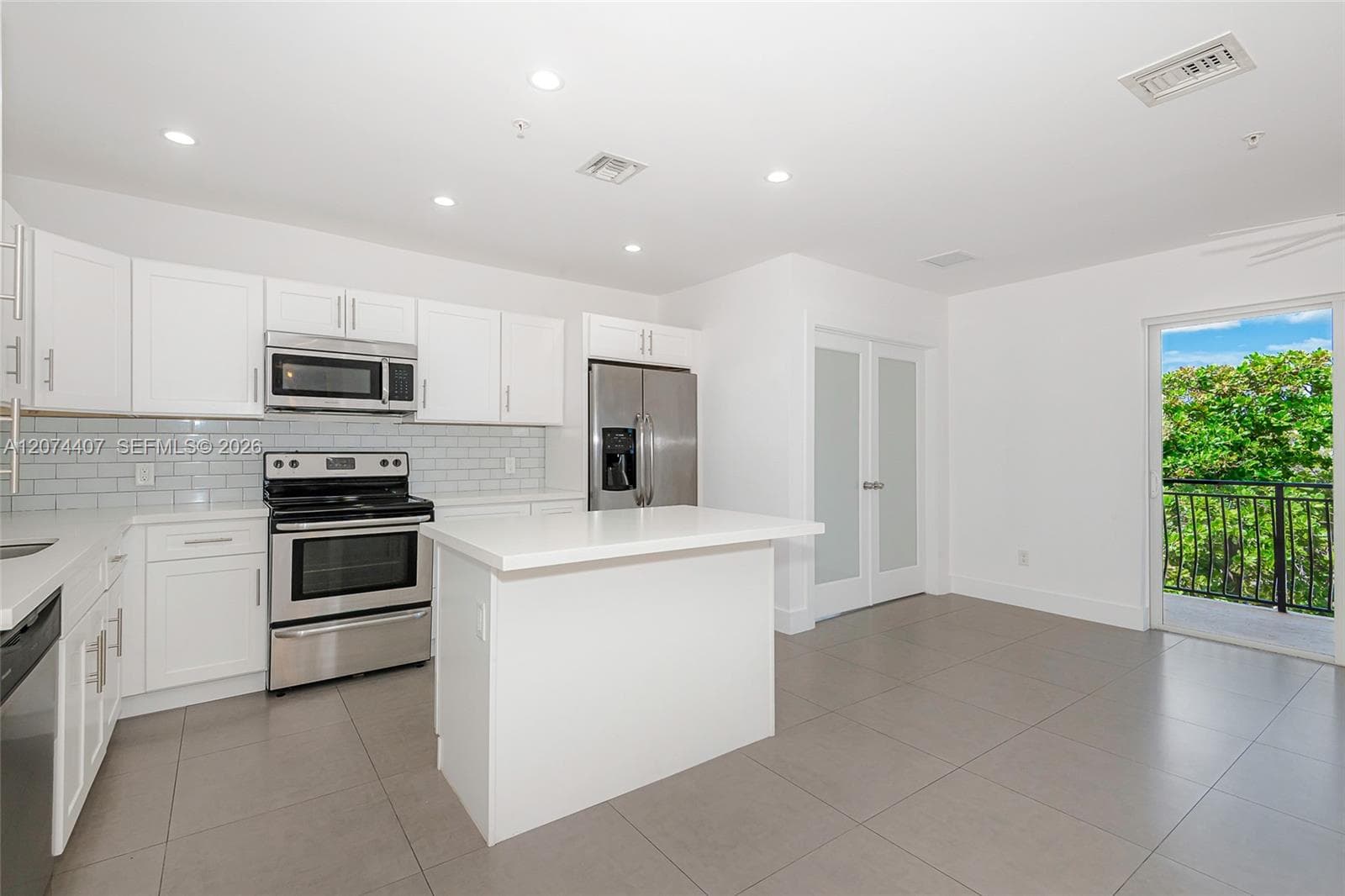 DANIA PLACE · #9 in Dania Beach - Photo 12