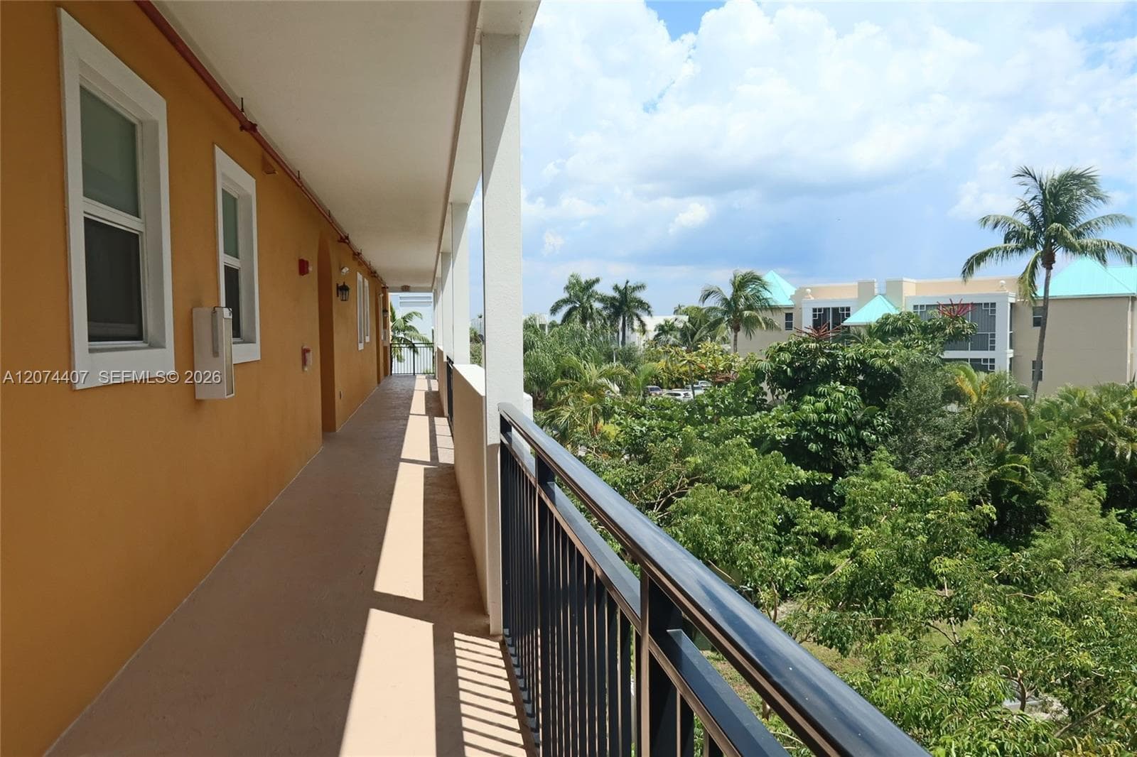 DANIA PLACE · #9 in Dania Beach - Photo 7