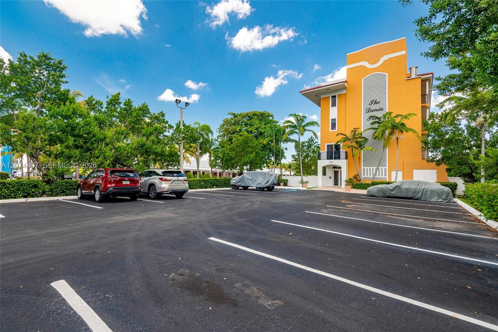 DANIA PLACE · #9 in Dania Beach - Photo 1