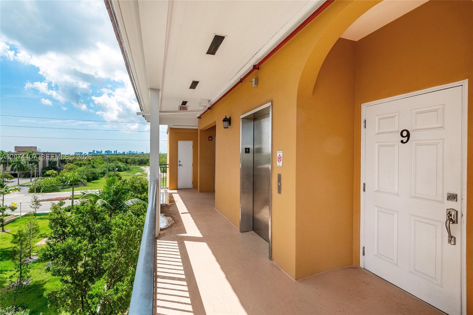 DANIA PLACE · #9 in Dania Beach - Photo 5