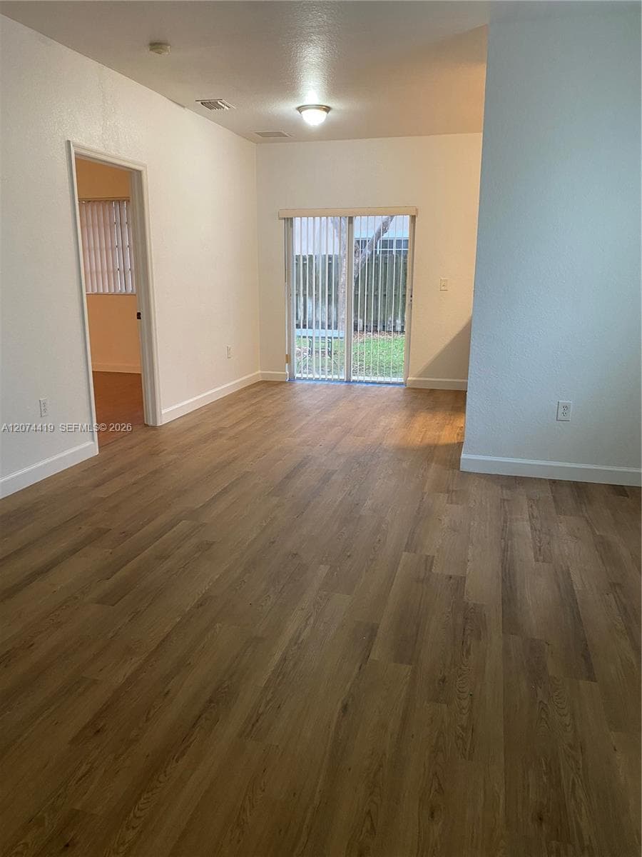 375 NE 26th Ave #104 photo 4