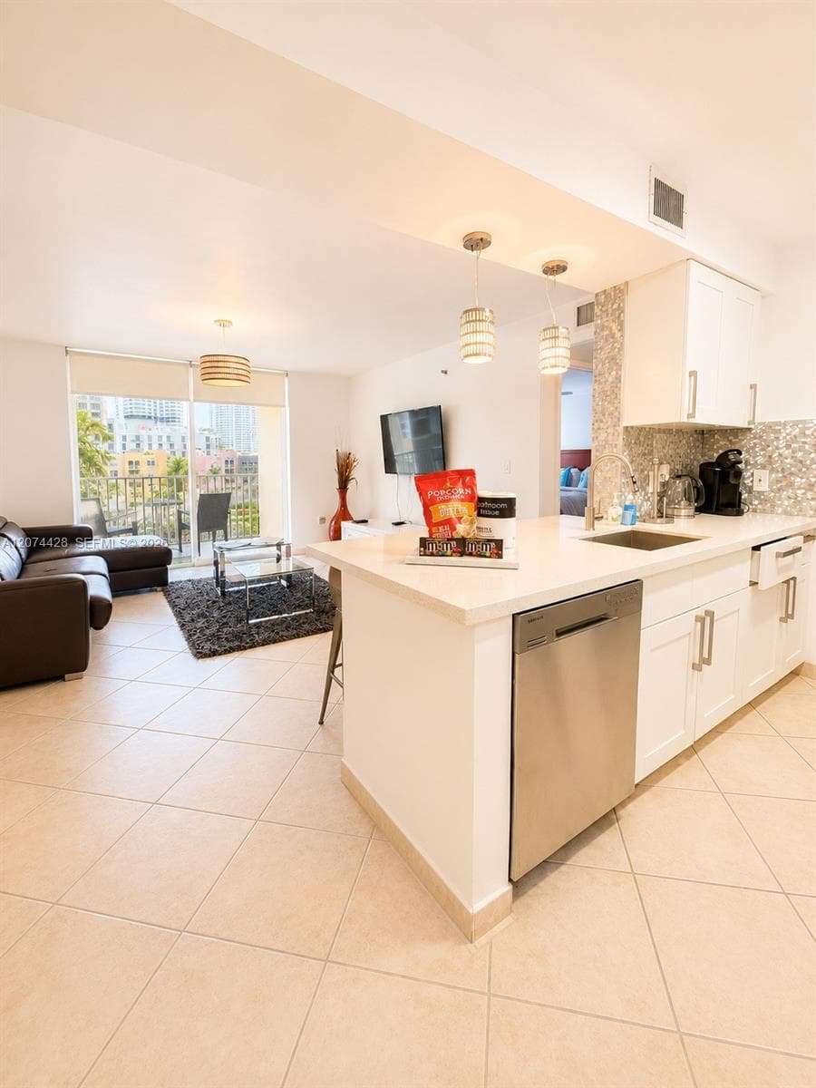 The Yacht Club at Aventur · #5605 in Aventura - Photo 9
