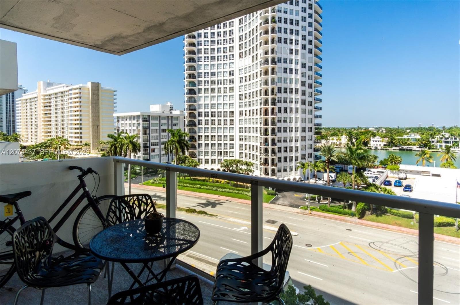 ARLEN BEACH CONDO · #605 in Miami Beach - Photo 7