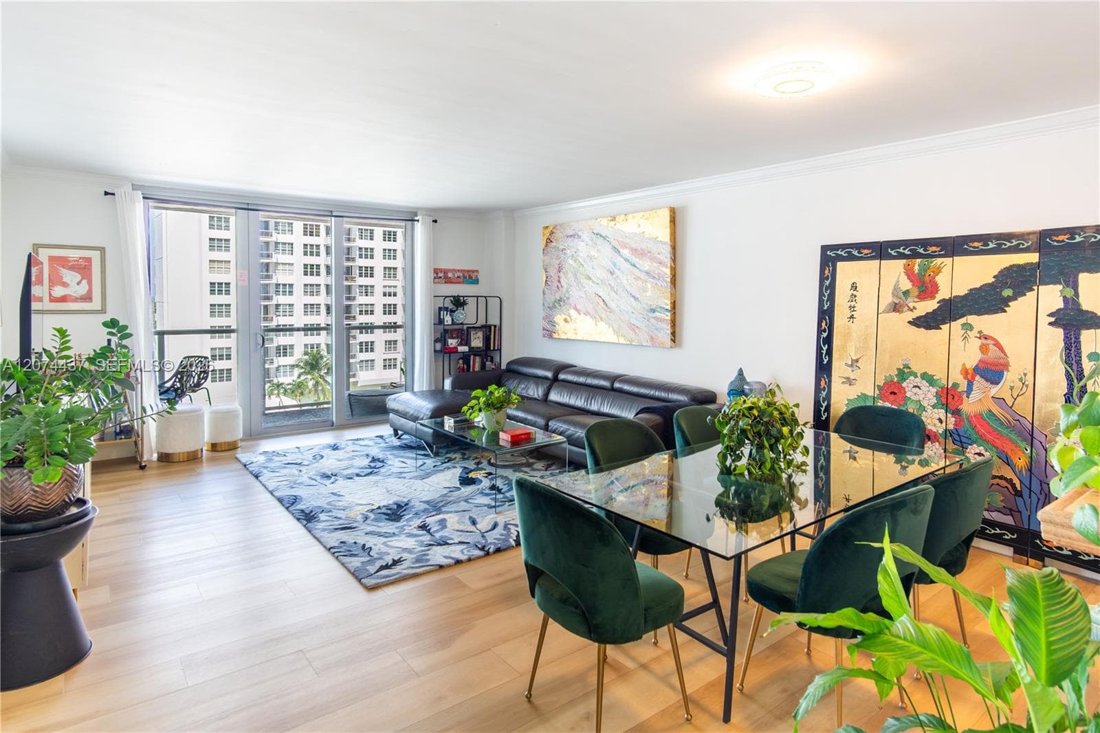 ARLEN BEACH CONDO · #605 in Miami Beach - Photo 8