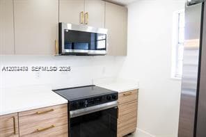 PARKSIDE TOWERS CONDO · #306 in Hallandale Beach - Photo 6