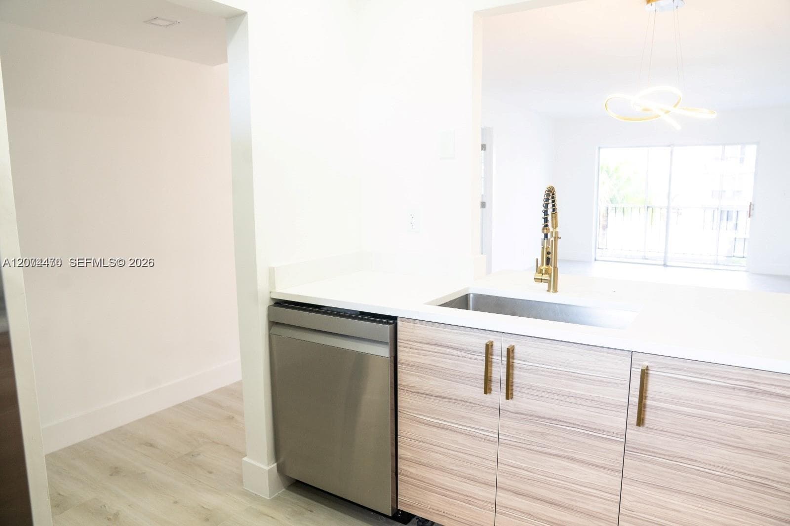 PARKSIDE TOWERS CONDO · #306 in Hallandale Beach - Photo 5