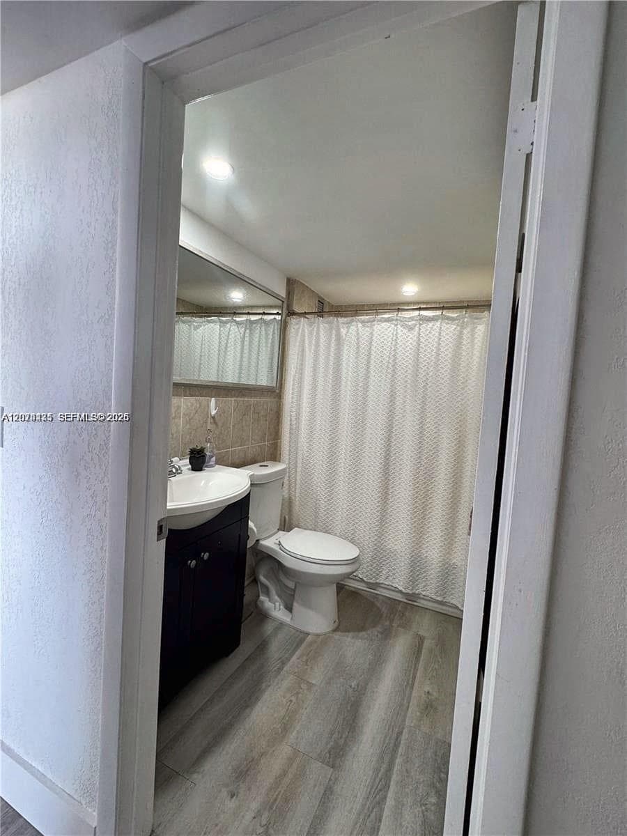 KEYSTONE TOWERS CONDO · #609 in North Miami - Photo 10