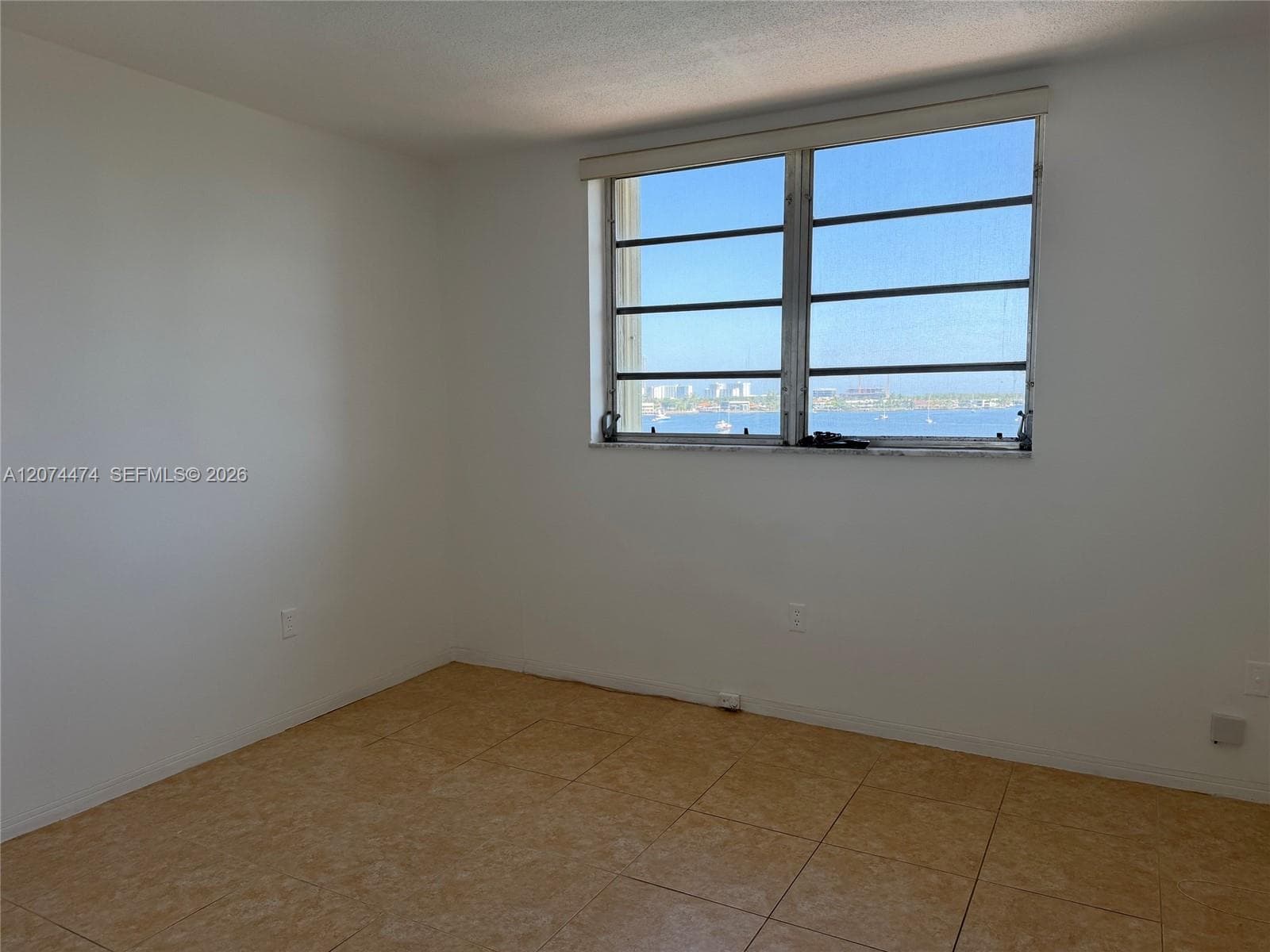 2910 Point East Dr · #M514 in Aventura - Photo 10
