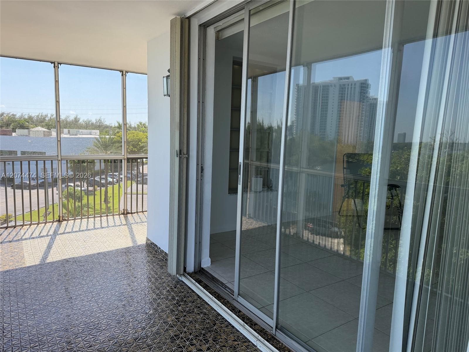 2910 Point East Dr · #M514 in Aventura - Photo 14