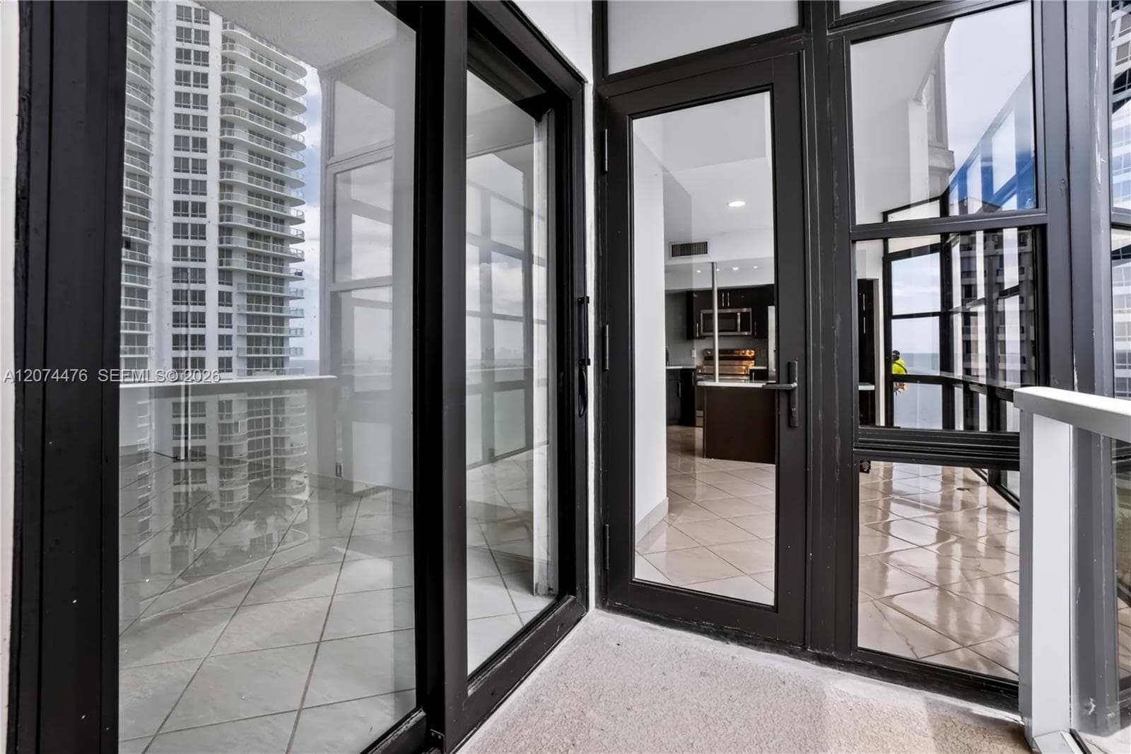 MAR DEL PLATA CONDO · #1702 in Miami Beach - Photo 71