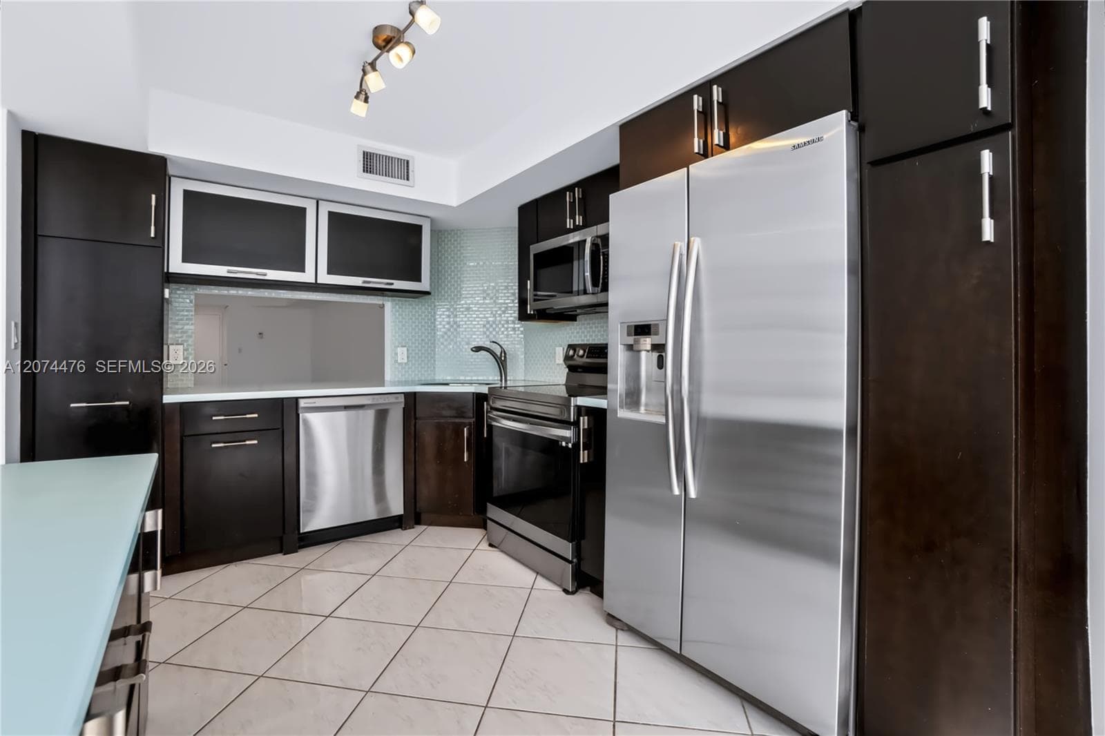 MAR DEL PLATA CONDO · #1702 in Miami Beach - Photo 37