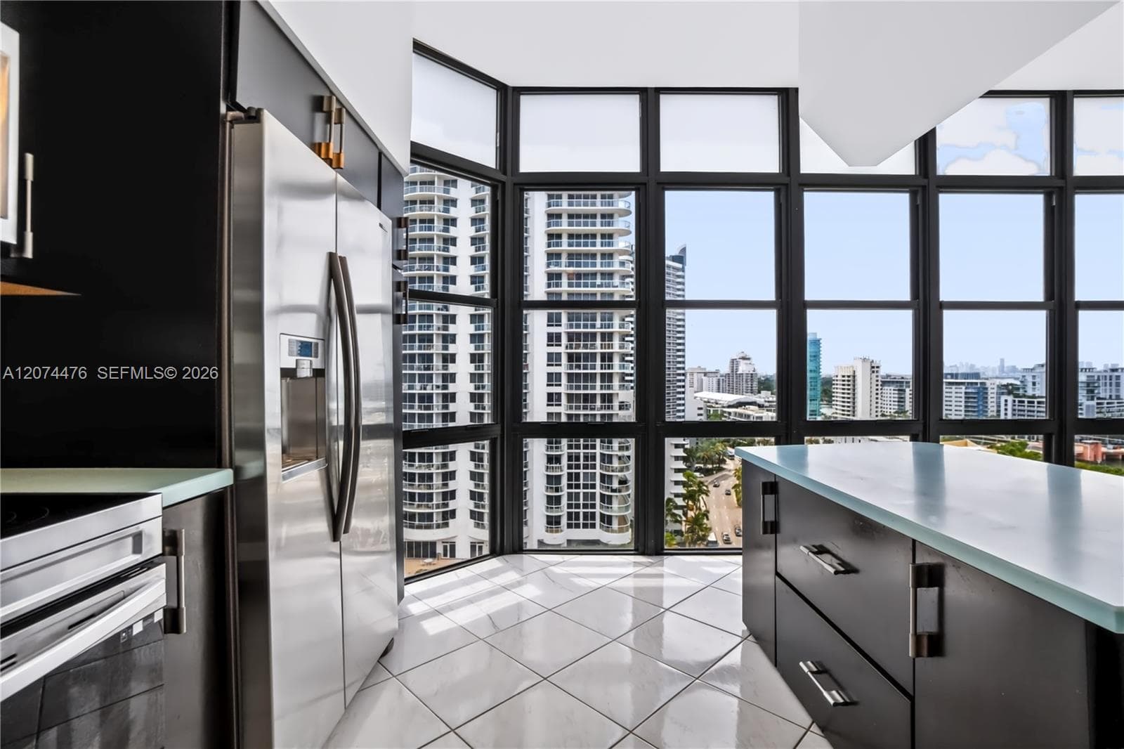MAR DEL PLATA CONDO · #1702 in Miami Beach - Photo 40
