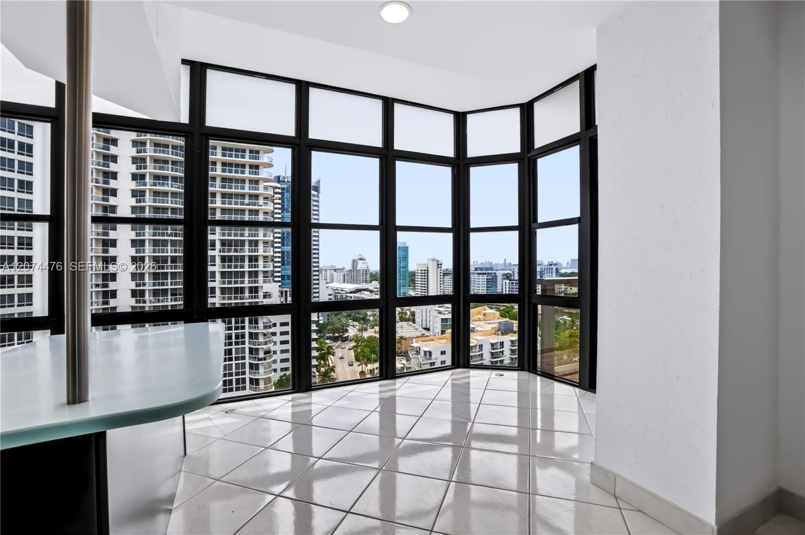 MAR DEL PLATA CONDO · #1702 in Miami Beach - Photo 25