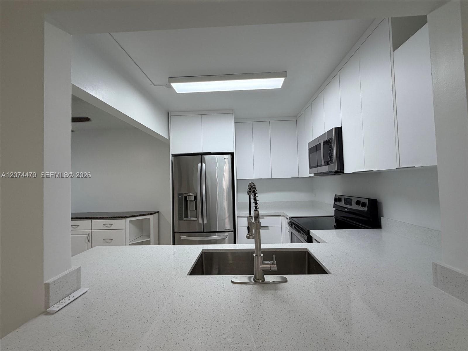 MONTEREY VILLAGE-ONE COND · #104-25 in Miami - Photo 2